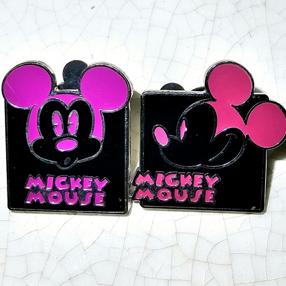 Mickey Mouse Hot Pink and black 2012 Disney World pins - Picture 1 of 5